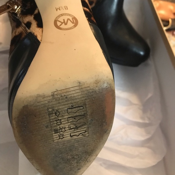 Michael Kors Haya bootie leopard print size 8.5 - Picture 4 of 4